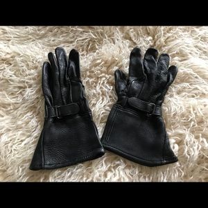 EUC-Leather Gloves- Small